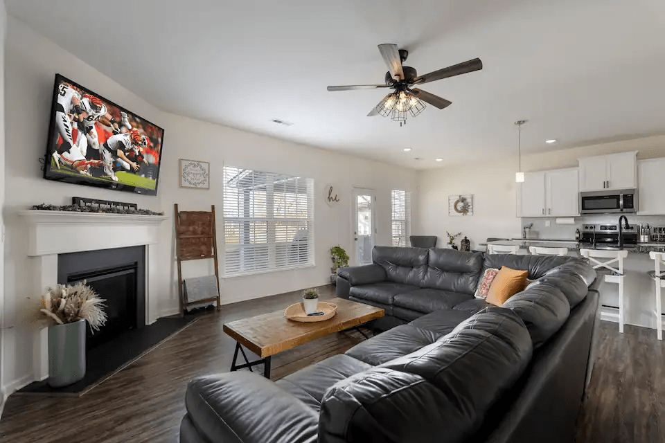 Casa De Blair (near The Ark Encounter, Kentucky Horse Park, and Bourbon