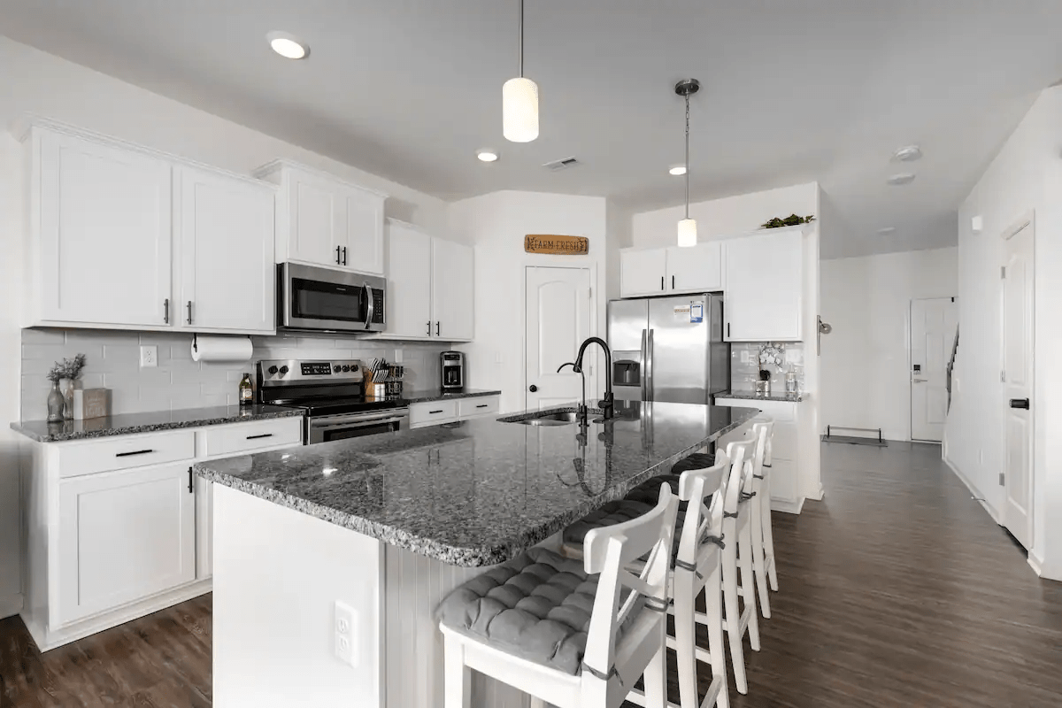 Casa De Blair (near The Ark Encounter, Kentucky Horse Park, and Bourbon